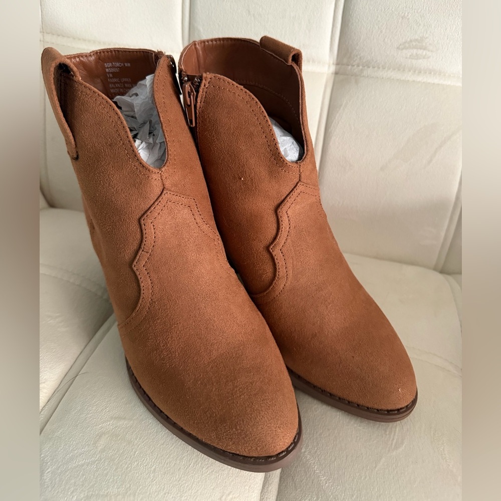 Sugar cow print booties